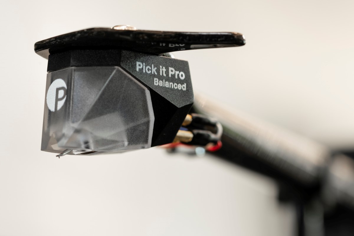 pro-ject-x1-b-s-prenoskou-pick-it-pro-balanced (15)